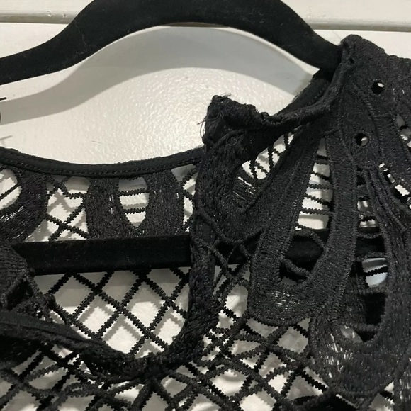 Express black top small - Picture 2 of 3